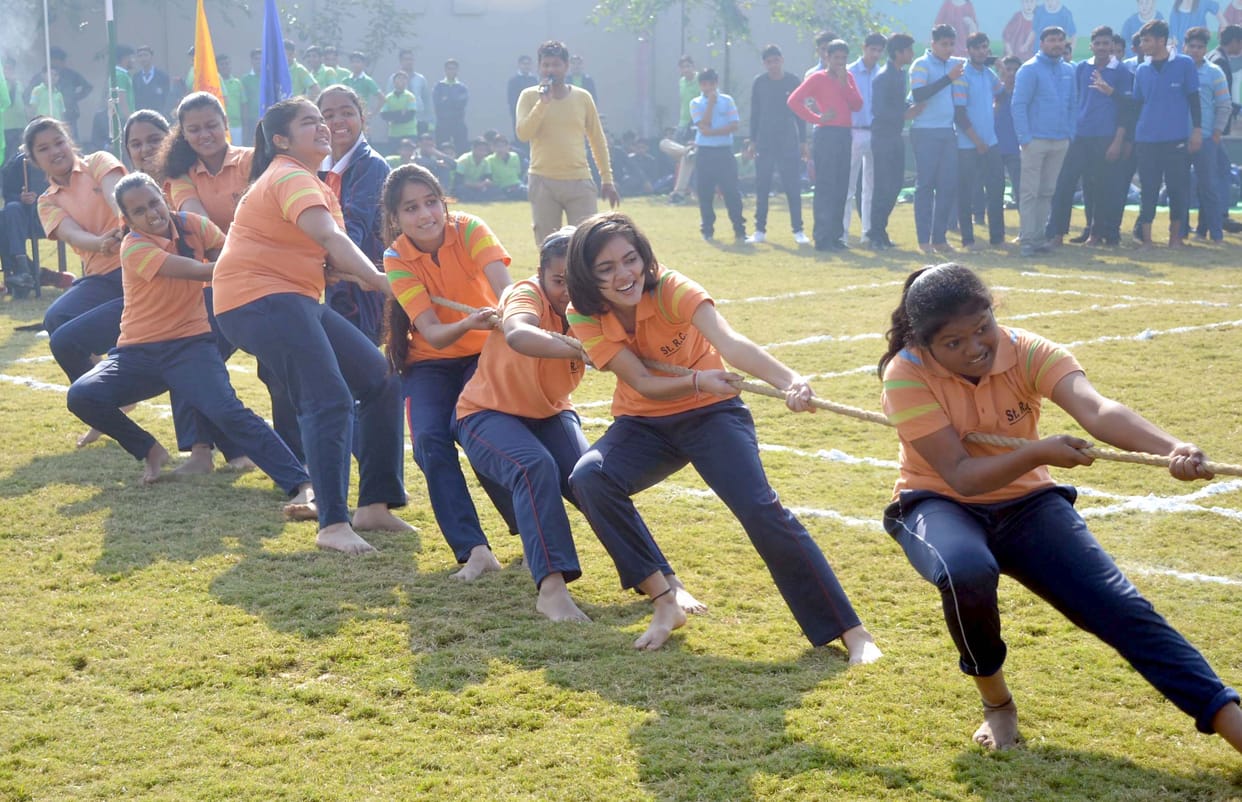 Atharva House tops in 100 meter race