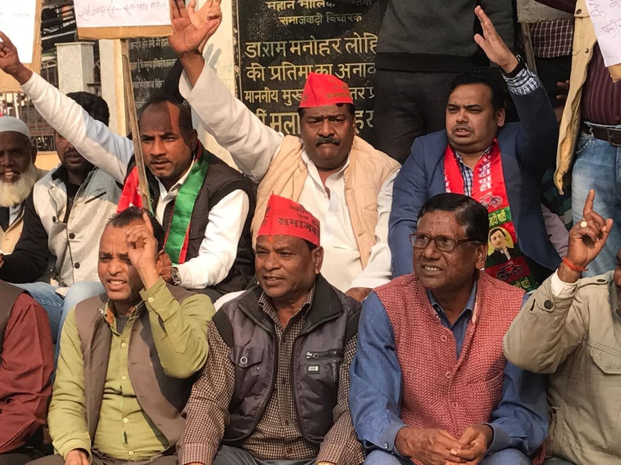 Opposition supporters of Unnao scandal strike