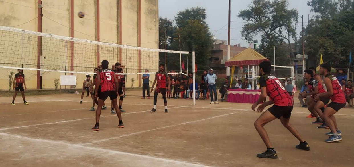Chitrakootham defeated Moradabad division