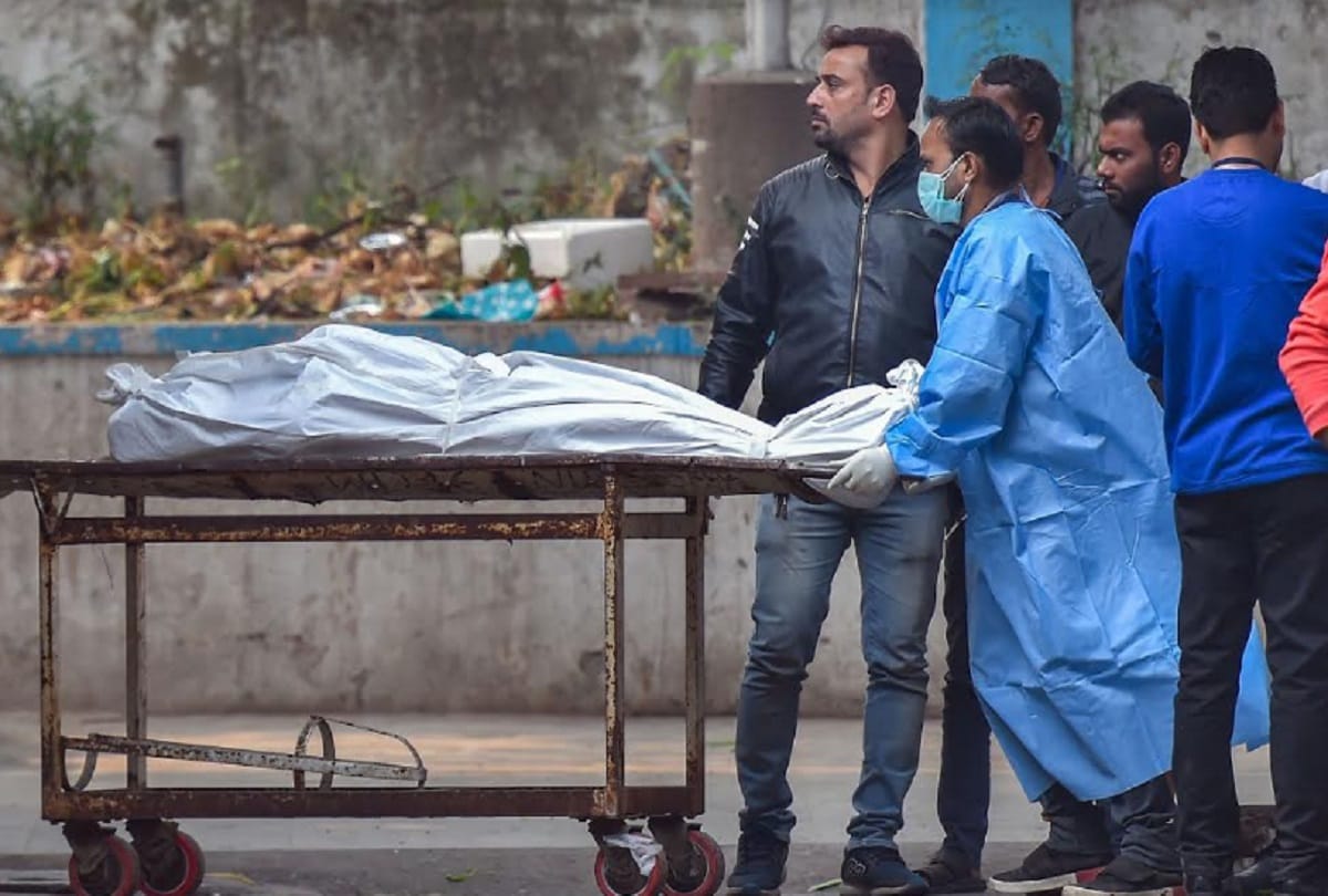 Sobs were echoing on the morchary since morning in anaj mandi case