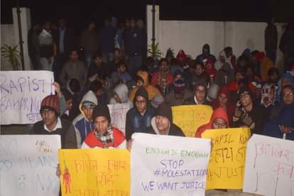 Junior female doctor molested in Meerut Medical College, students protest