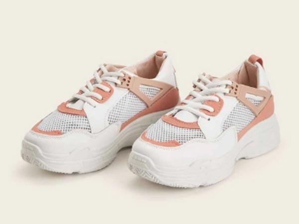 These Stylish Close-Toed Shoes Will Keep You Warm