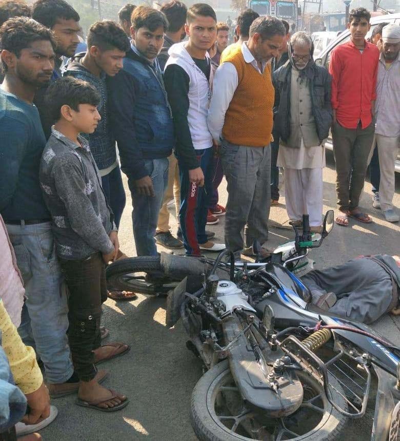 Old man dies after being hit by truck