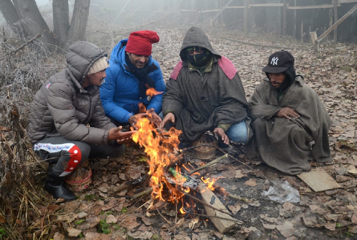 The coldest night of the season in Srinagar, mercury minus four degrees