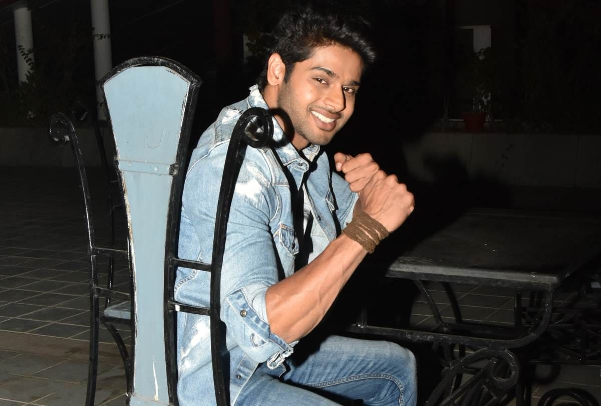 film actor abhimanyu dasani talks to amar ujala about his upcoming film nikamma and lucknow