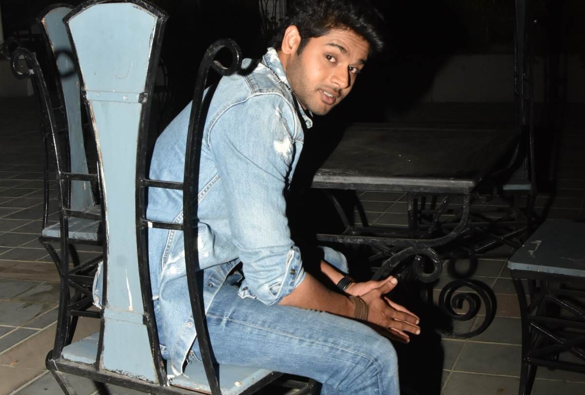 film actor abhimanyu dasani talks to amar ujala about his upcoming film nikamma and lucknow