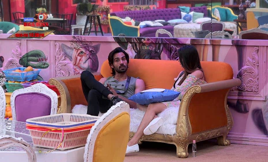 Bigg Boss 13 Siddharth Shukla Out From House With Twist Madhurima Vishal Stuck into Argument