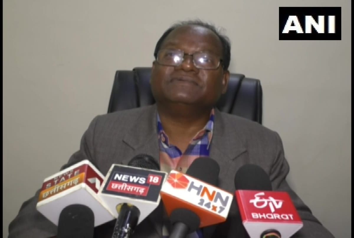School teacher Rajesh Bhardwaj asks girls for phone no sexual favours chicken in chattisgarh
