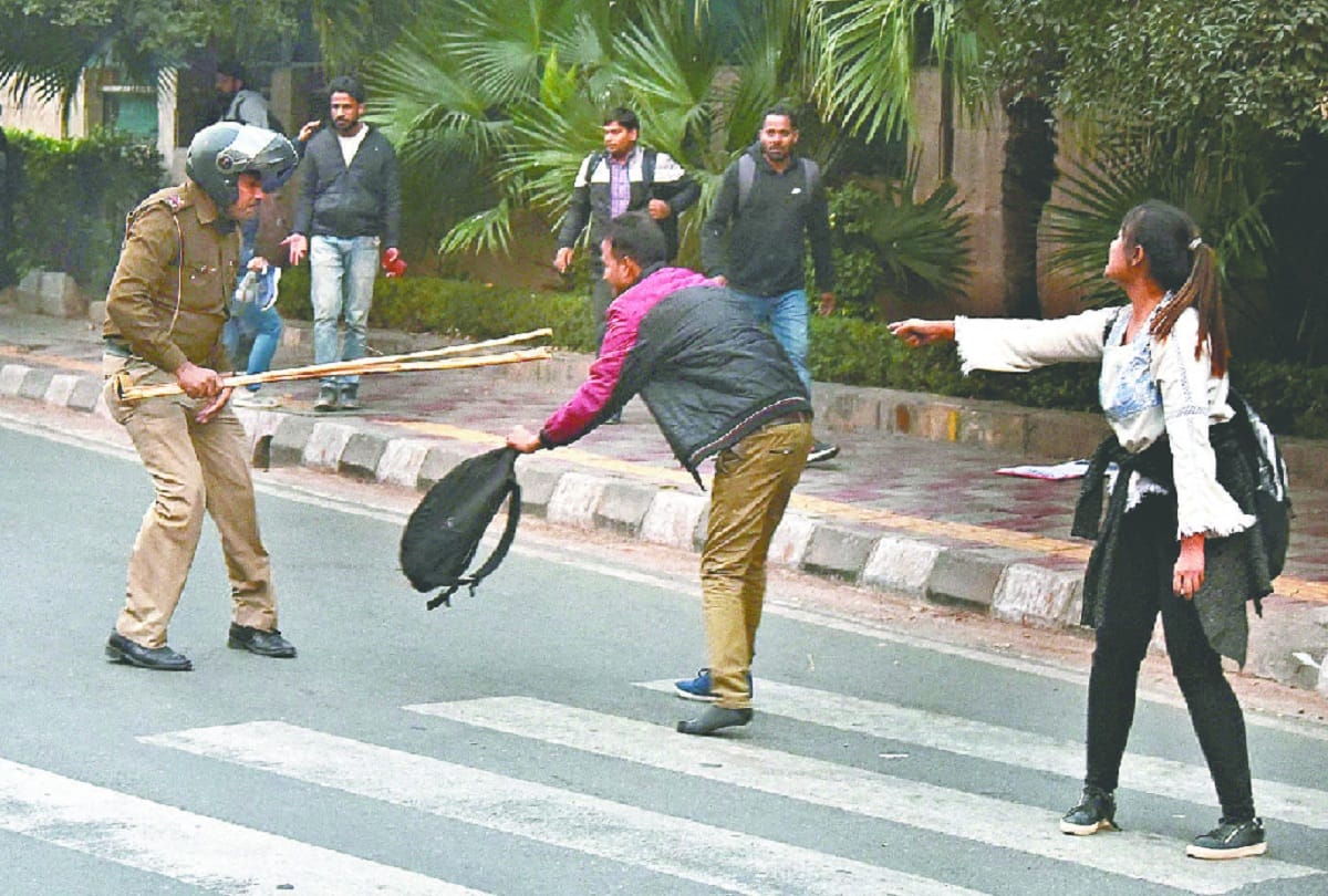 Three metro stations closed due to JNU protest