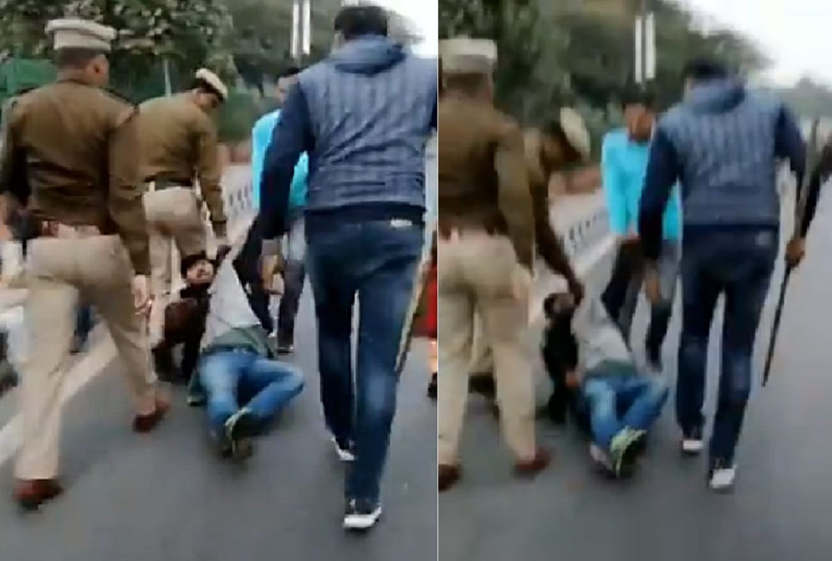 Three metro stations closed due to JNU protest