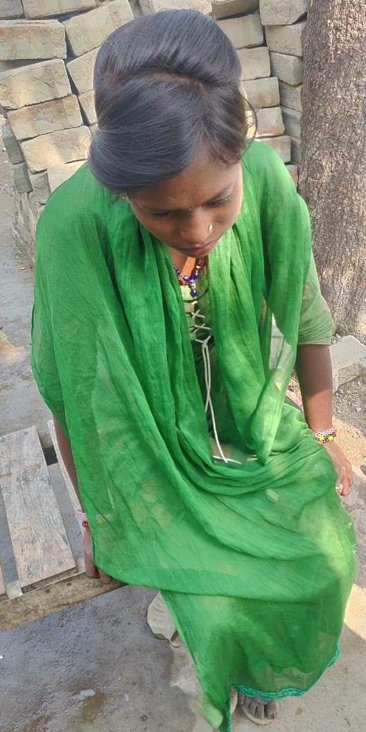 Husband does not understand feeling, so Belha Devi reached Kunday from the bridge