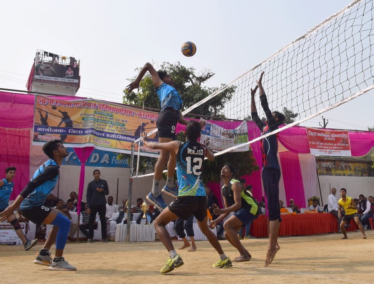 Baridih won volleyball championship by defeating Nehru Club