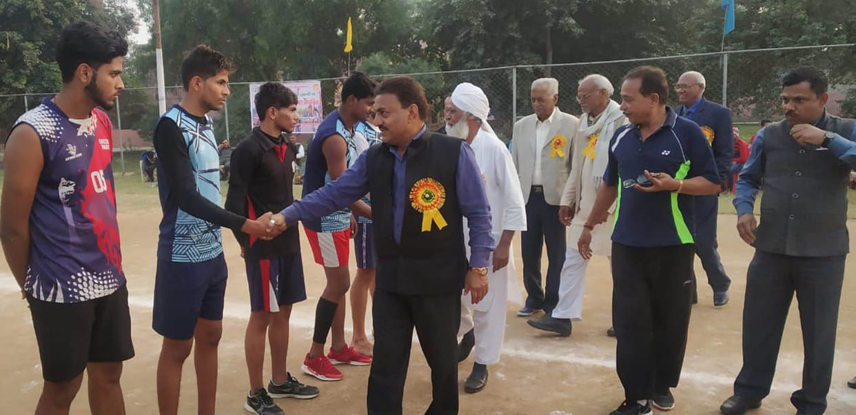 Chitrakootdham Mandal's team reached semi-finals