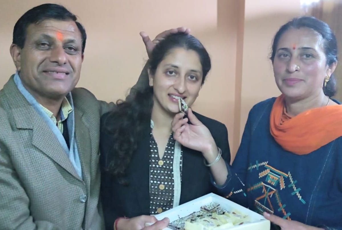 Truck driver's daughter becomes judge, achieved her goal after Four year struggle