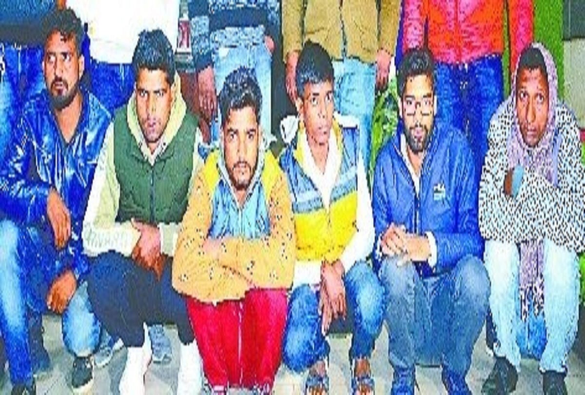 Cheating in CTET exam solvers and cheaters arrested from Moradabad Bareilly centers