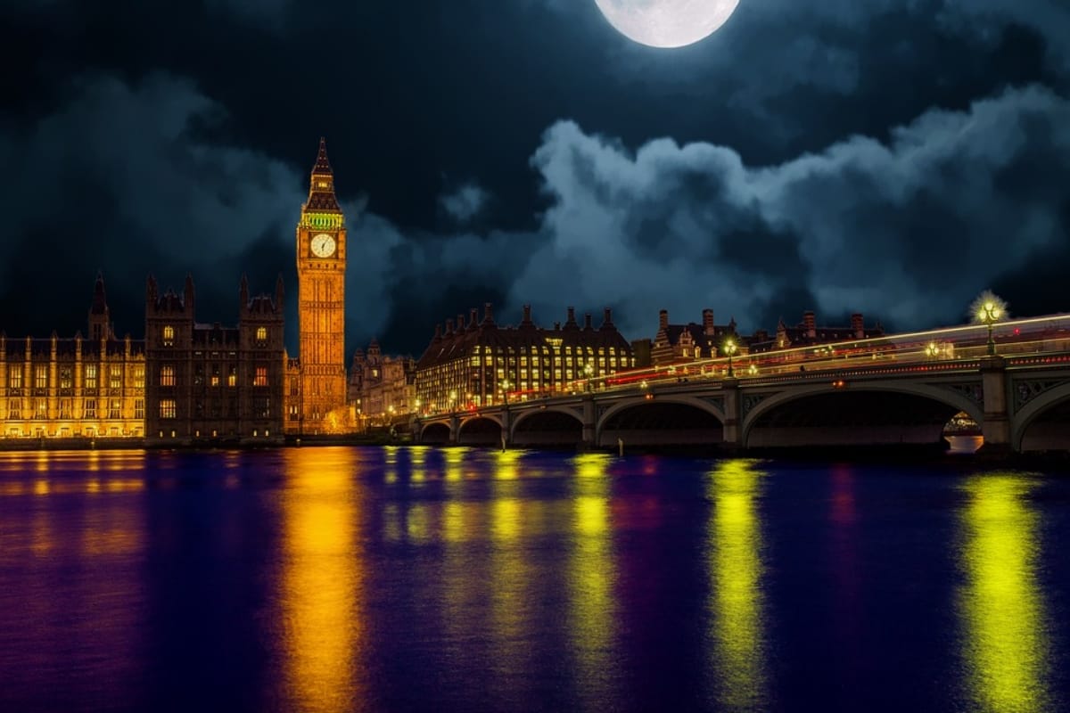 top places luxury celebration for new year 2020 in world