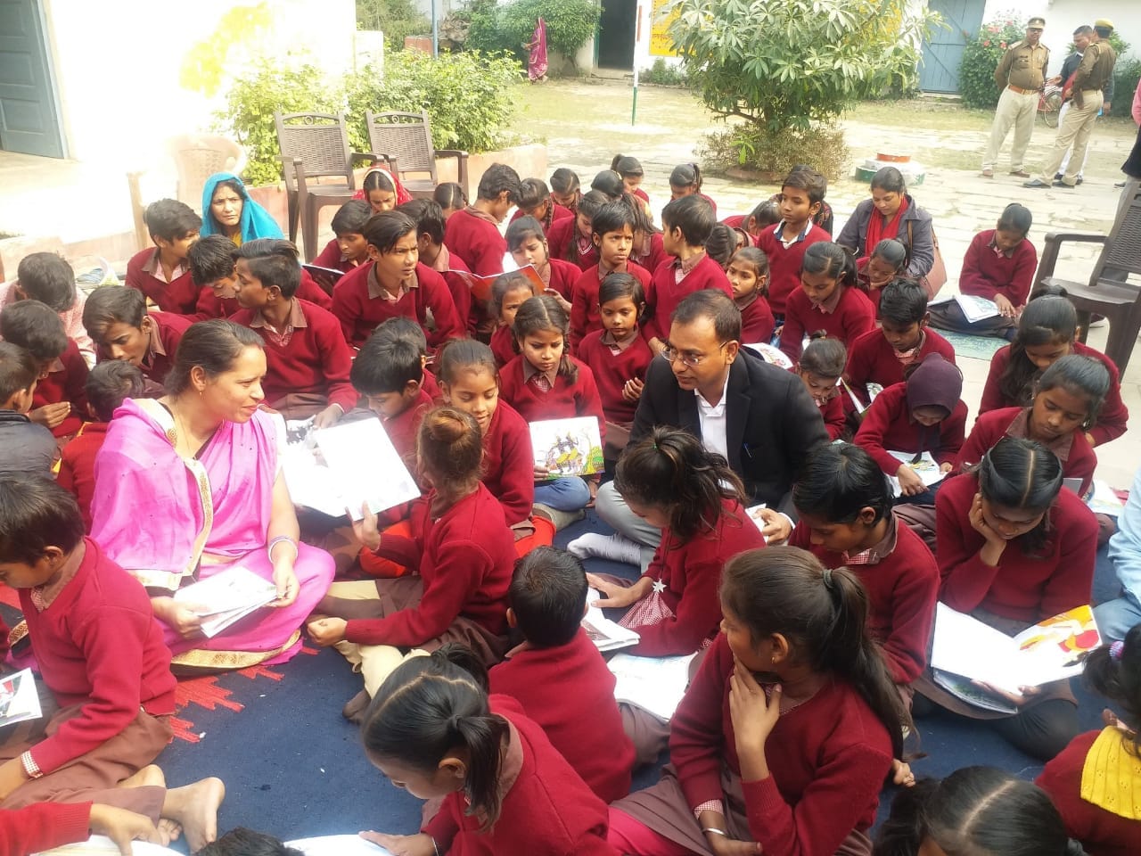 Banarsis realize the Governor's thinking, 3 lakh students made a record by studying together