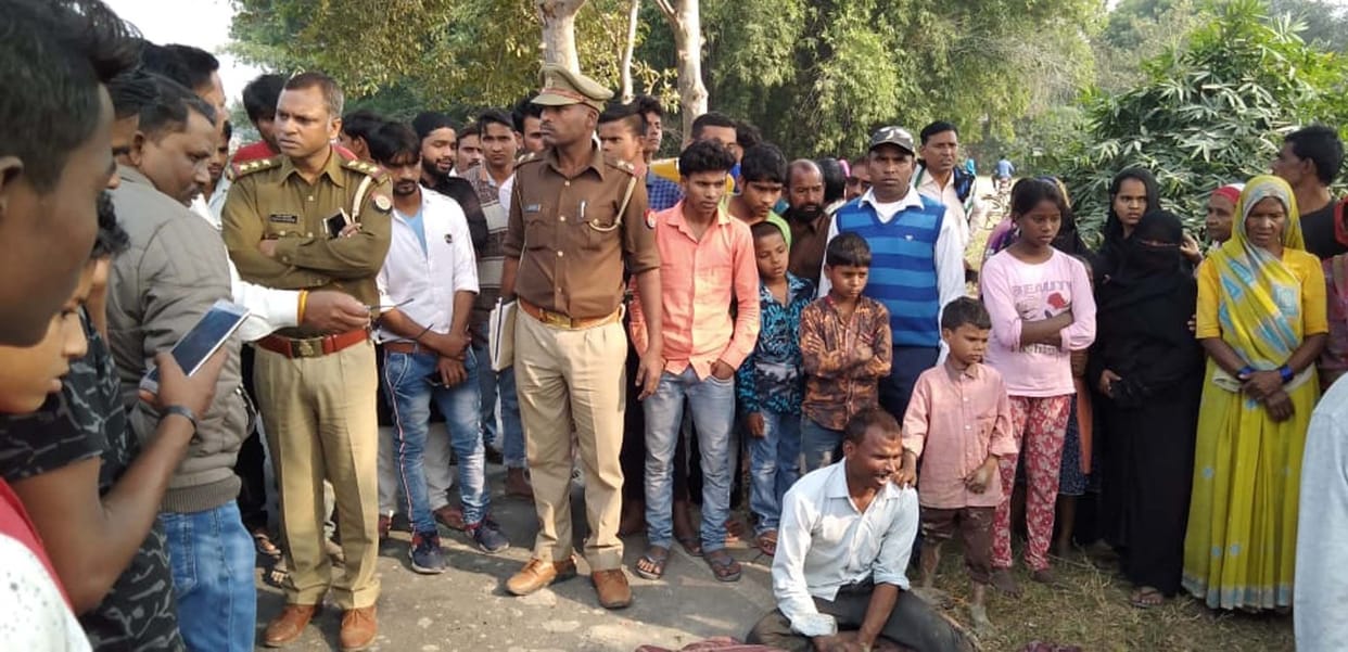 Truck crushed young man, angry people jammed