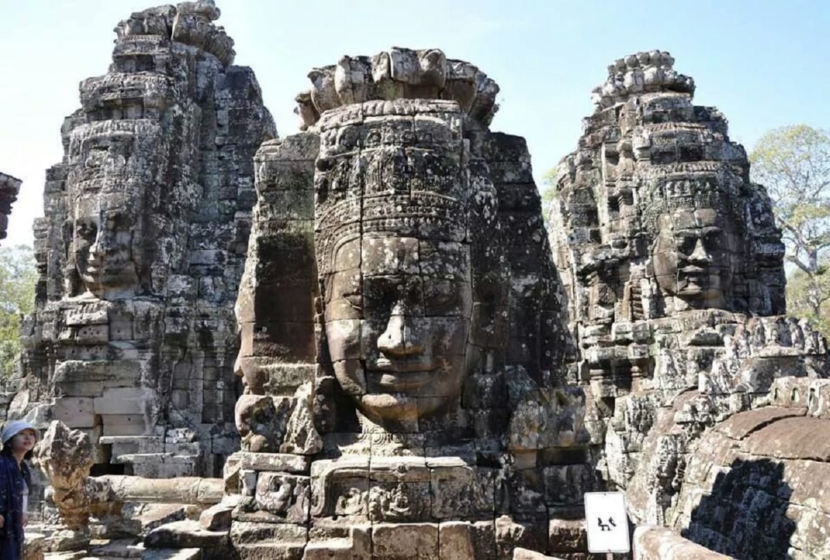know about angkor wat biggest hindu temple of the world