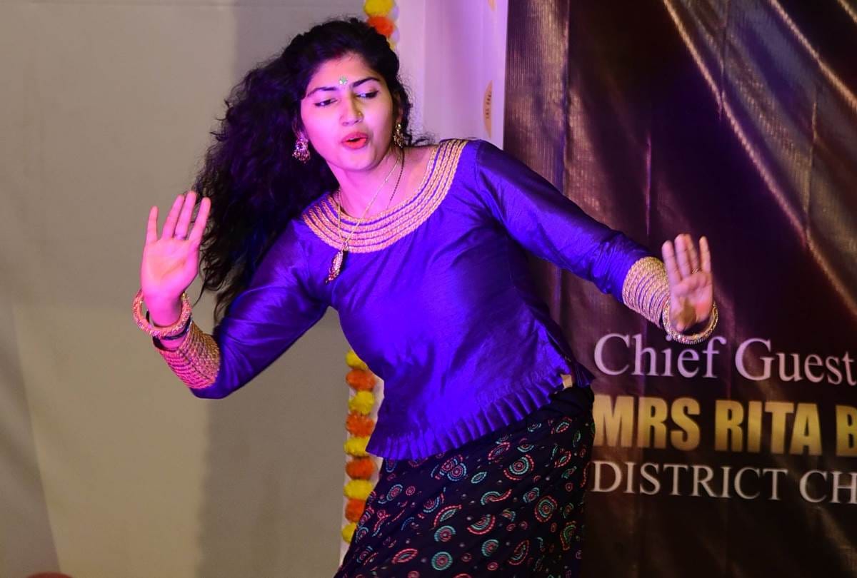 dance mom program of inner wheel club in lucknow