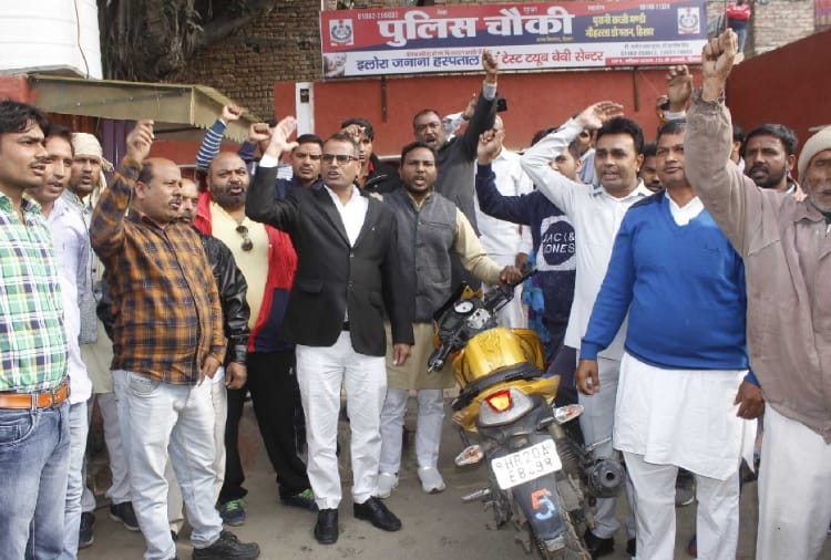 Chandigarh News: Case filed against school director and others