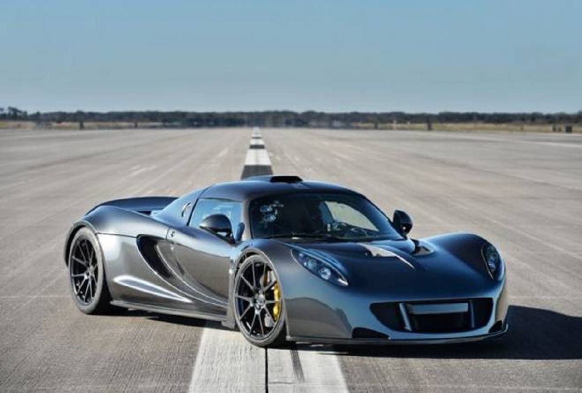 US auto Company Hennessy made beautifull car Venom GT speed is 435 km per hour