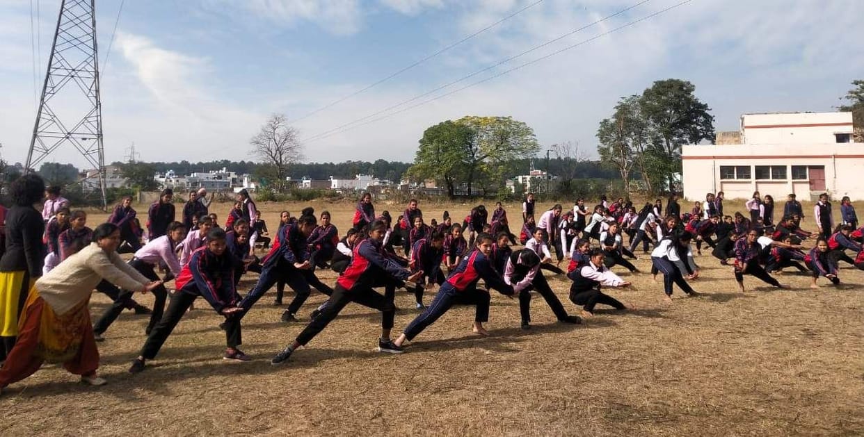 Self-defense tricks taught to girl students