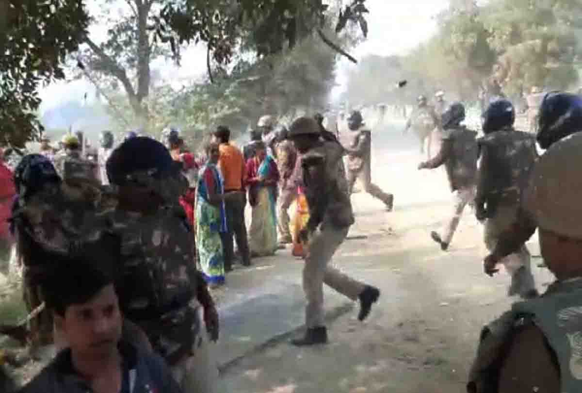 traffic jammed on Unnao-Purwa road for four hours on the death of the young man