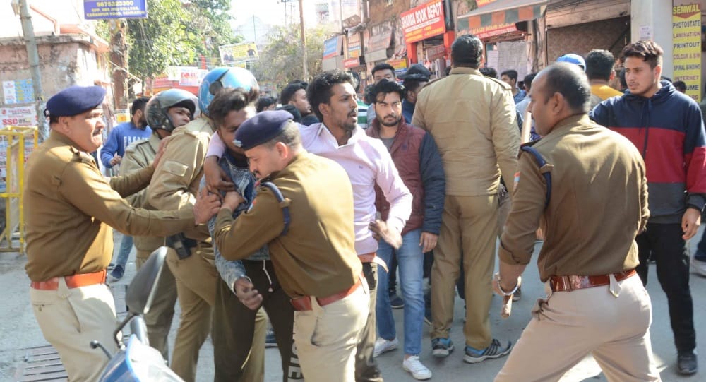 fight in dav college dehradun