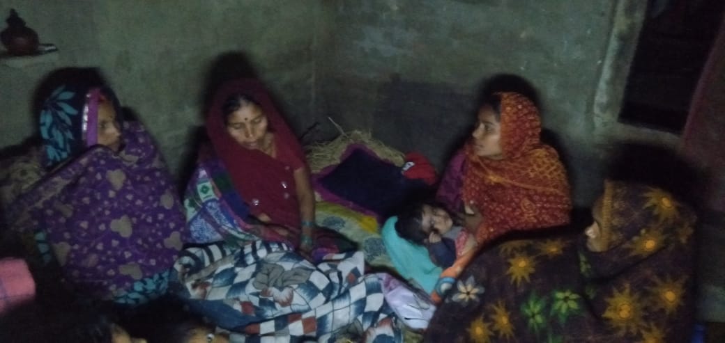 santkabir nagar boy rahul also died in delhi anajmandi fire case