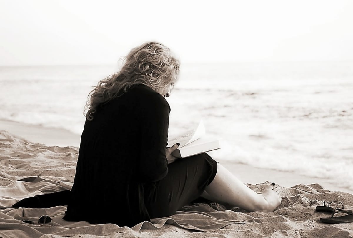 Sitting like a man is beneficial for women in joints pain, women lifestyle vs Men lifestyle
