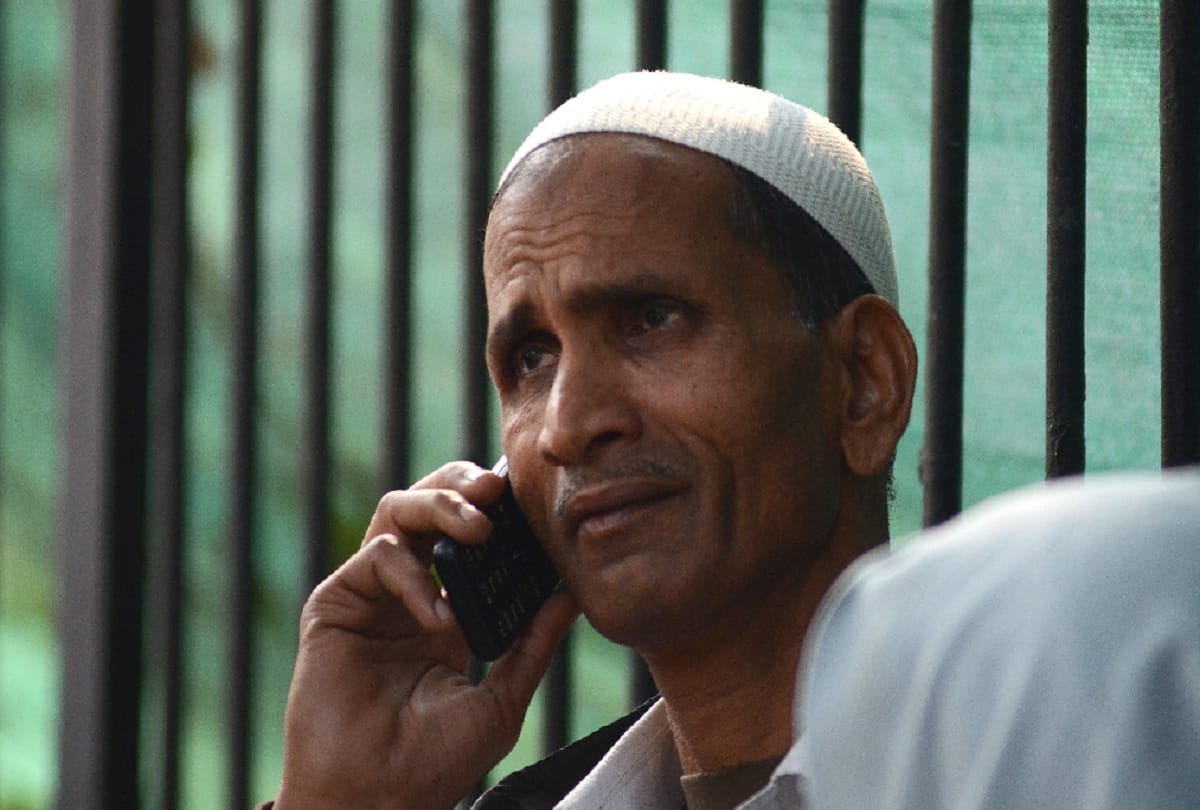 anaj mandi fire Refusal to give autopsy without Aadhaar card