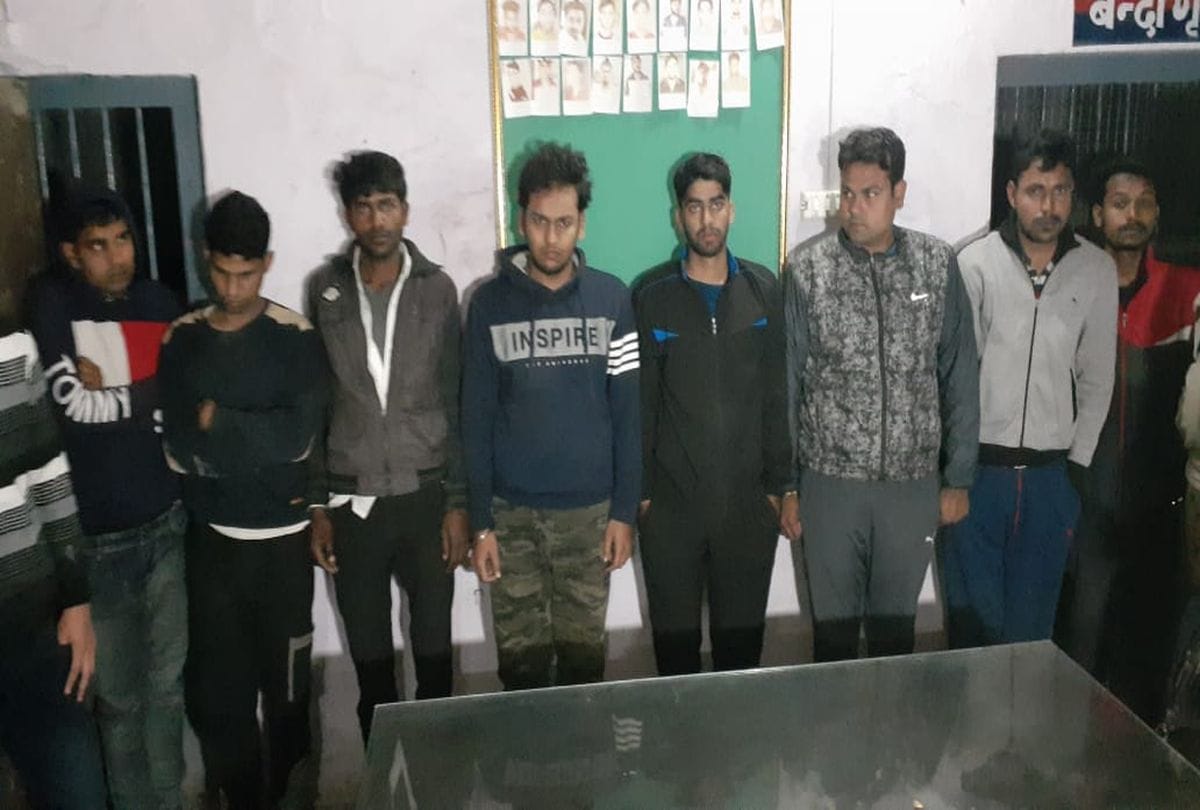 solver gang active in police recruitment examination