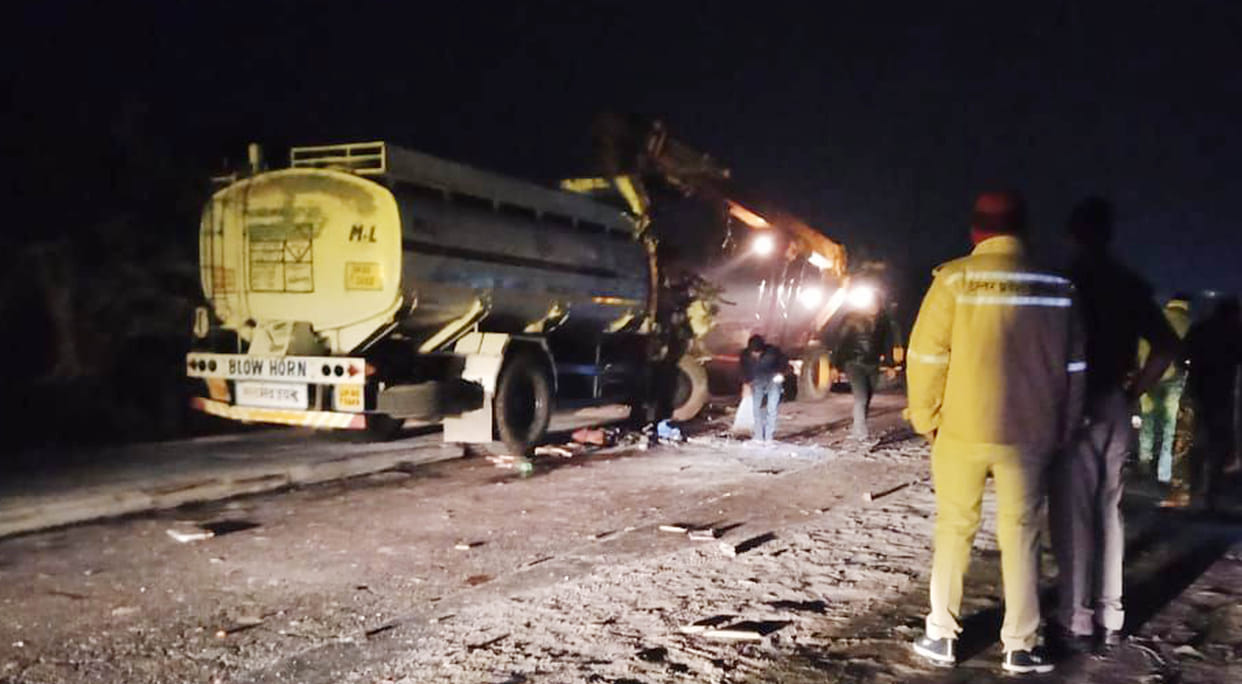 Dumper and tanker clashed on highway, one dead