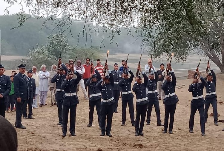 Indian Airforce jawan died in road Accident in Punjab