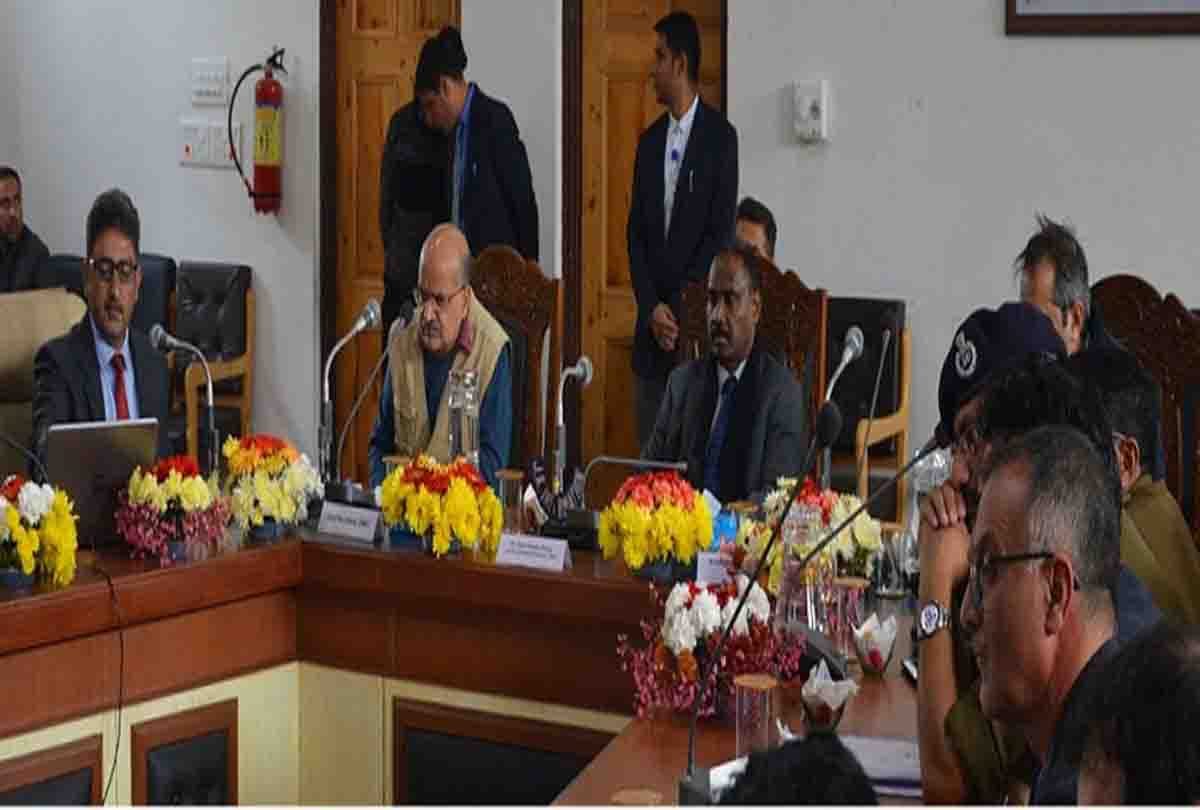 jammu kashmir lt governor said officers will be prosecuted for delay in health projects