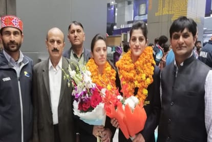 Himachal's daughters returned home after winning gold in South Asian Games