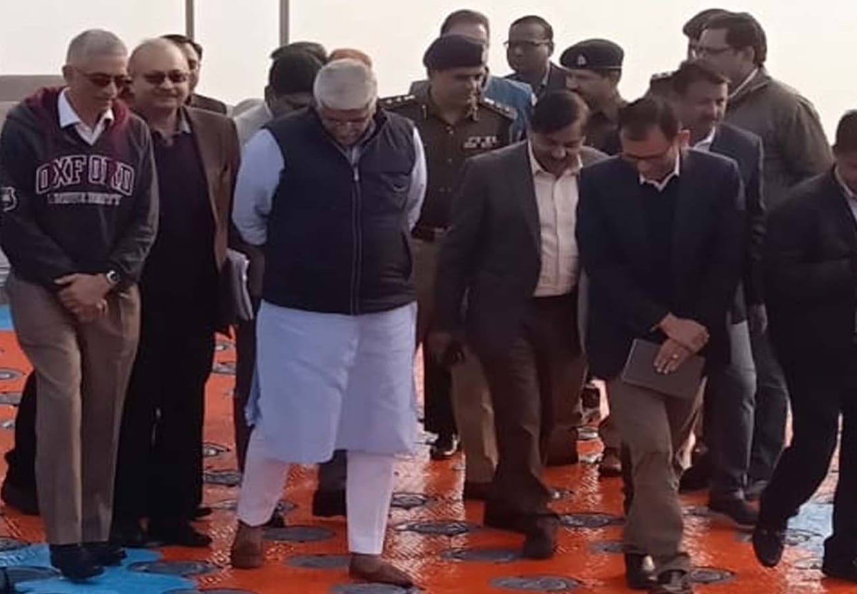Union Water Resources Minister arrives in Kanpur to take stock of preparation for PM modi arrival
