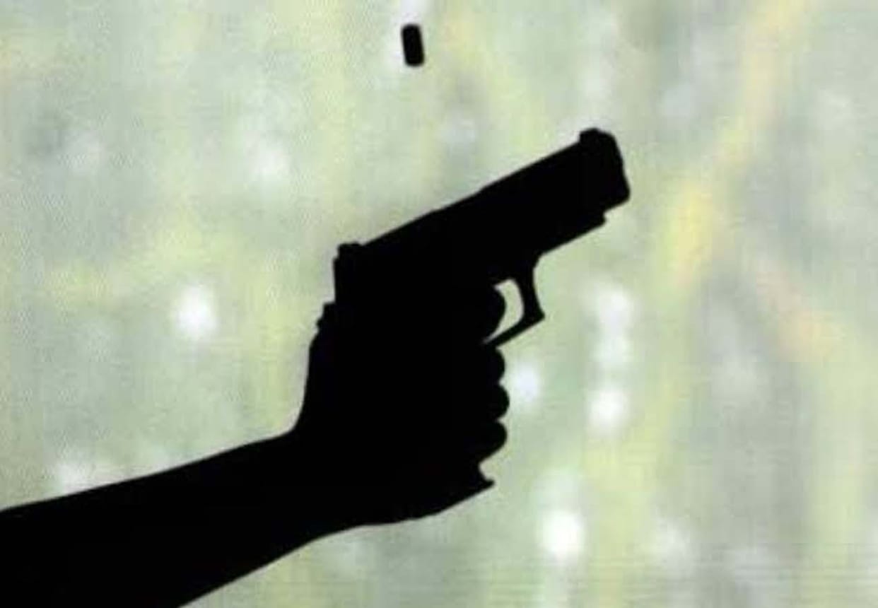 criminal enter the house and firing in hardoi