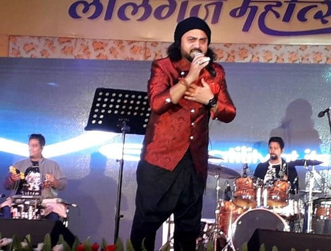 Lalganj mahotsav concluded with Brijesh and Arun's song