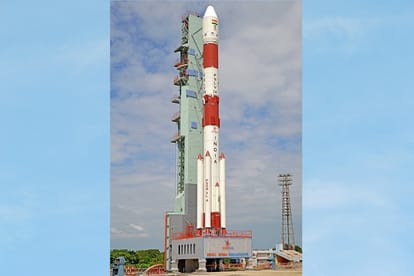 14 फरवरी को पीएसएलवी-सी52 अंतरिक्ष में भेजा जाएगा। (सांकेतिक तस्वीर)