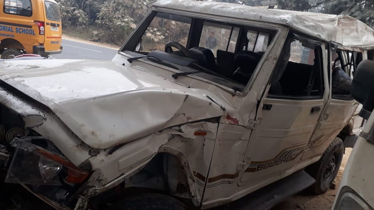 Accident Near shukliya nahar in ambedkarnagar