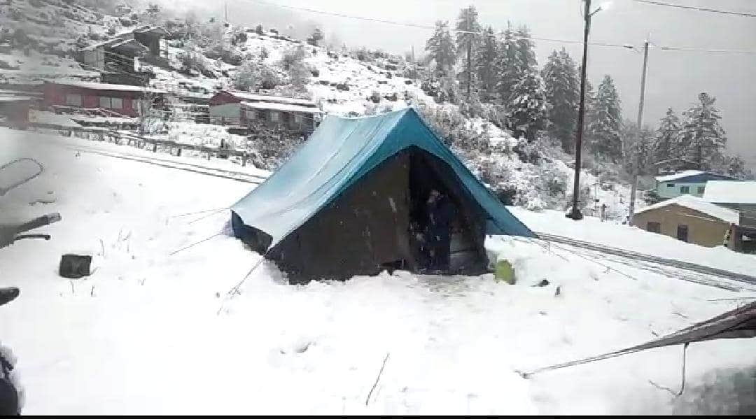 Best Hill Station in India to enjoy Snowfall Best tourist destination in December and Cheapest Tour