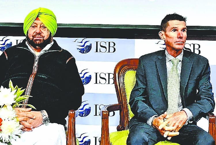 Pakistan will attack on indian economy through social media