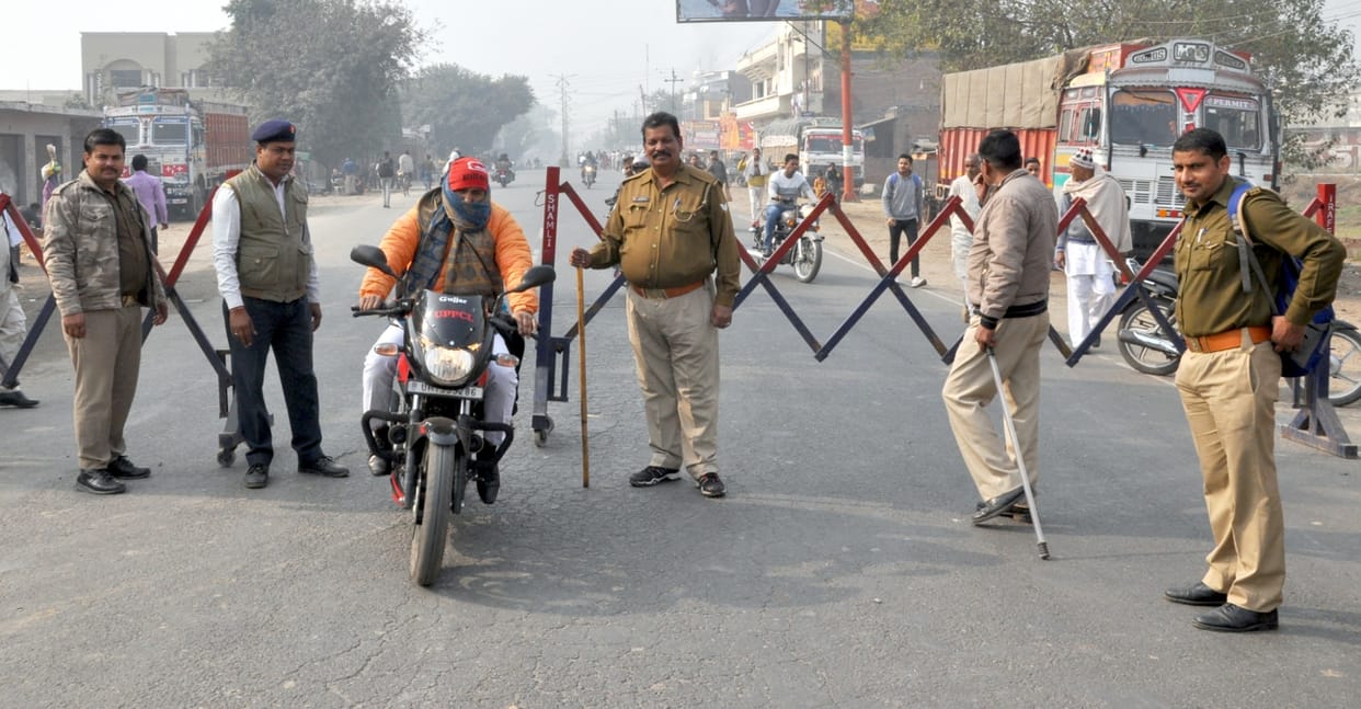 SDM removed ambulance trapped in jam
