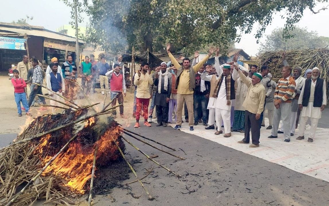 protest of farmer in sambhal