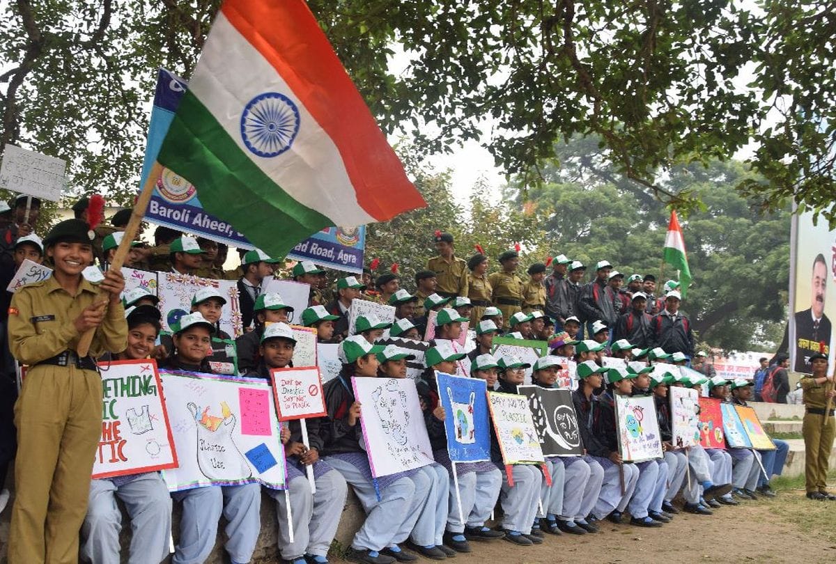 swachhata jan jagran rally in agra