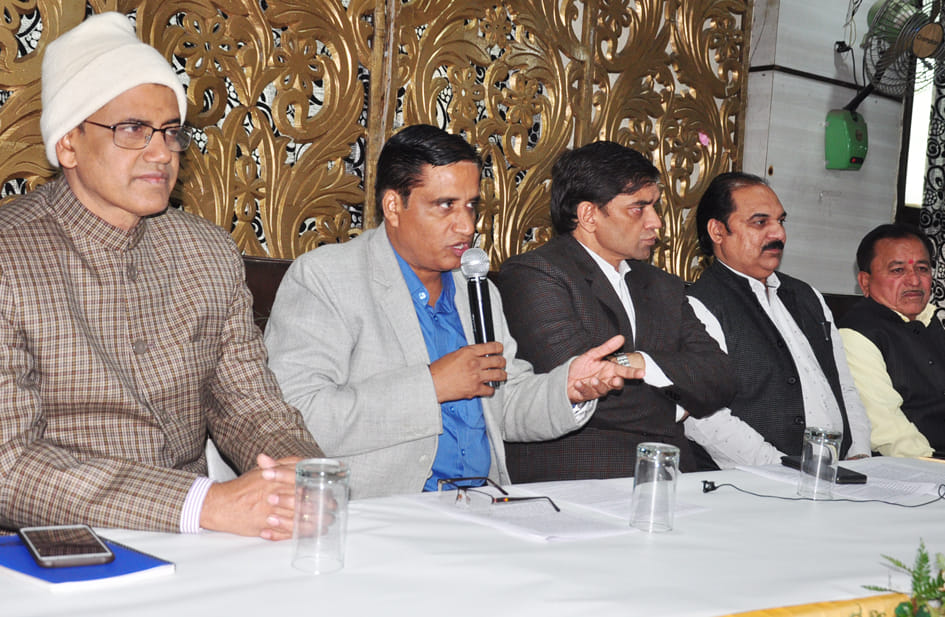 Municipal corporation will build hospital, government schools will also become smart