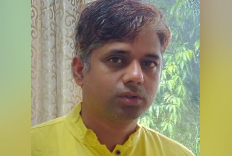 Mohammad Faiz Khan on Padayatra for cow protection, A novel changed the life