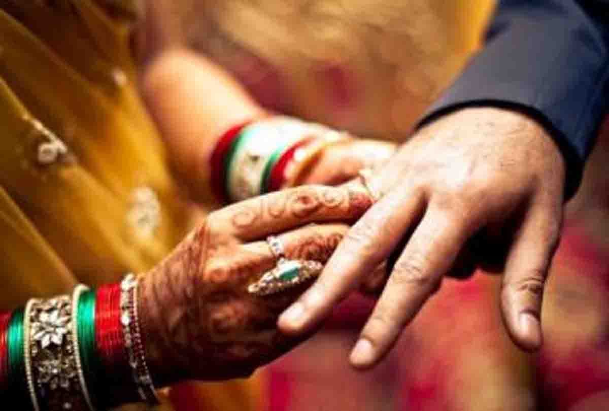 girl Student brutally murdered one day before her engagement
